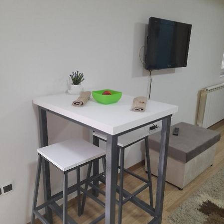 Ferienwohnung Sleep And Drive No1 SJJ Exterior foto