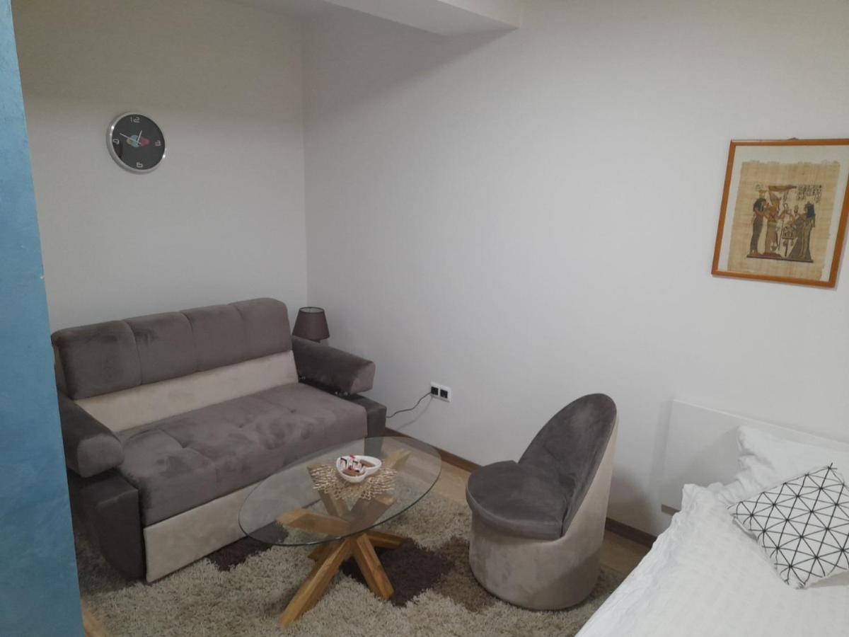 Ferienwohnung Sleep And Drive No1 SJJ Exterior foto