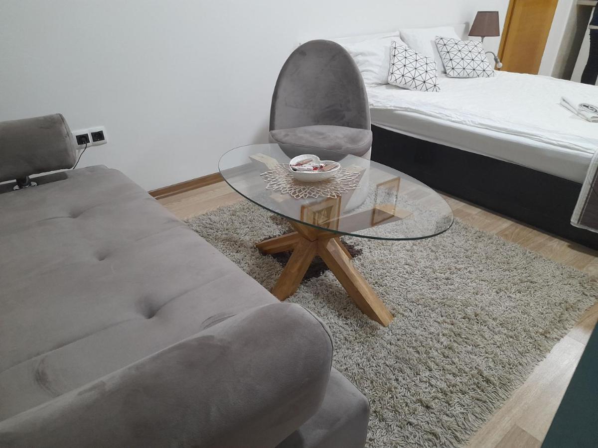 Ferienwohnung Sleep And Drive No1 SJJ Exterior foto